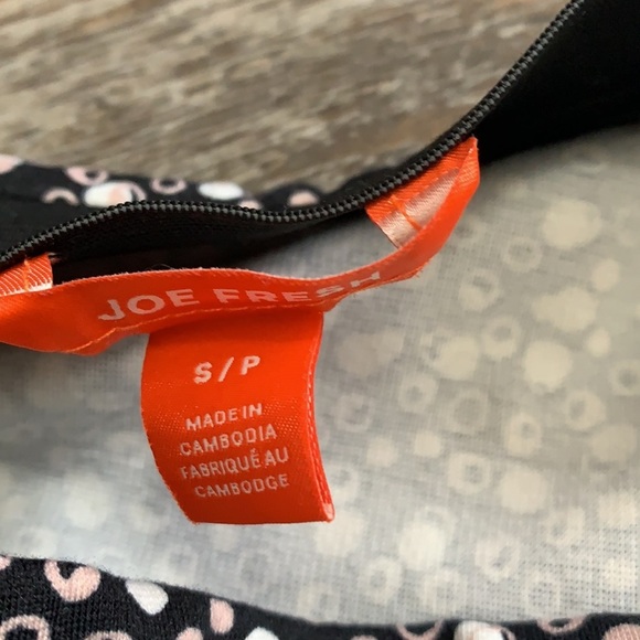 Cute little skirts size S bundle up to save - Picture 4 of 4